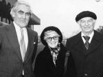 Ewan Cameron, Ava Helen Pauling and Linus Pauling, outside of Glasgow Airport, October 1976.