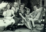 Linda, Linus, Ava Helen, Crellin y Peter Pauling, 1944.