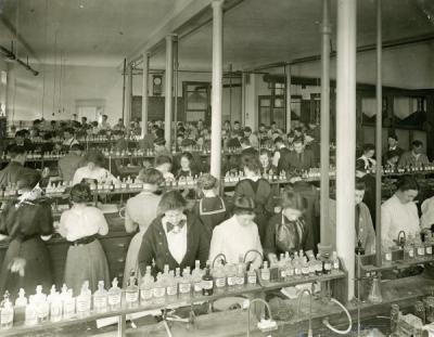Students in an agricultural chemistry laboratory, ca. 1914.