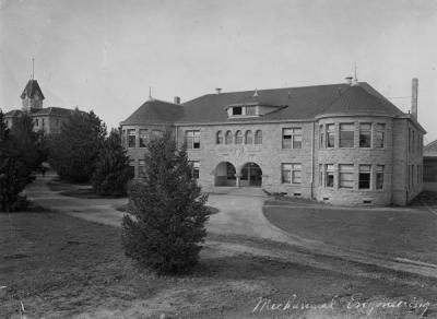 Mechanical Engineering Hall with Benton Hall in the background, ca. early 1900s.