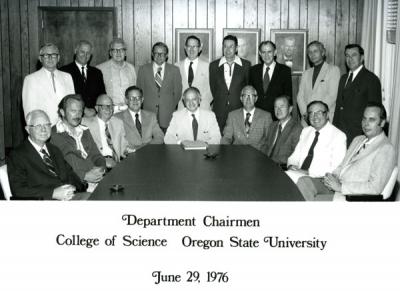 OSU College of Science department chairmen, June 1976. Wendell Hewson, first chair of the Department of Atmospheric Sciences, stands back row, third from right.