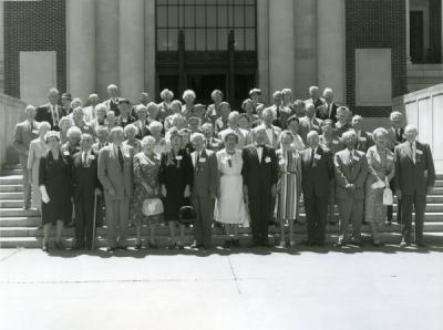 Fifty year reunion of the class of 1910, summer 1960. Beulah Gilkey is located fourth row from front, fifth from left.