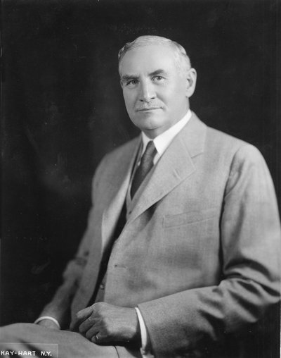 Black and white photographic portrait of William Jasper Kerr.