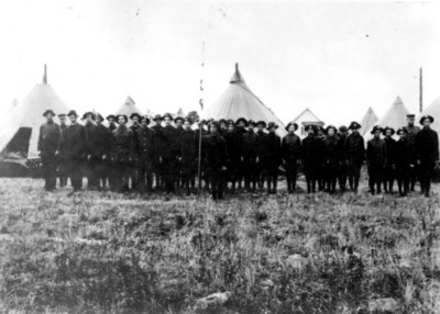 1914 State Fair encampment of club members 